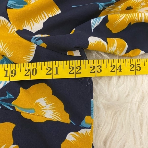 Women’s‎ zip up Floral Blouse 1X - Picture 7 of 9